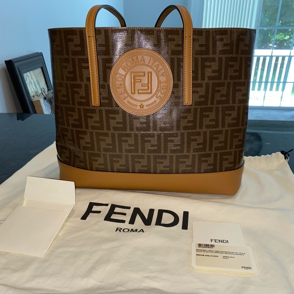fendi bags logo